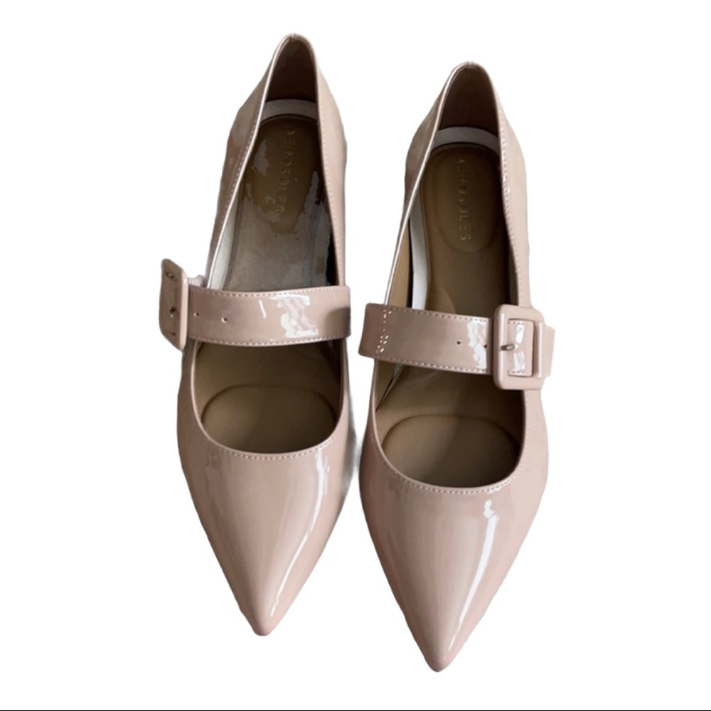 NIB Aerosoles size 8.5 patent leather flats